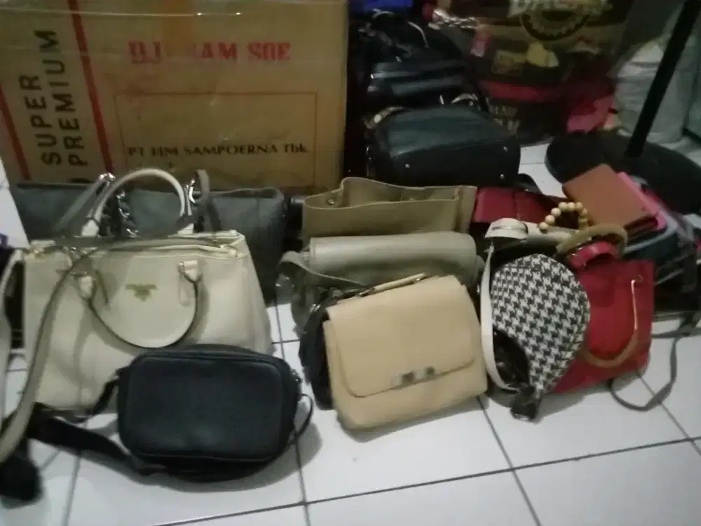 Tas Dompet Paket Usaha 1.2 JT dpt 30 pcs Mix Brand free ongkir