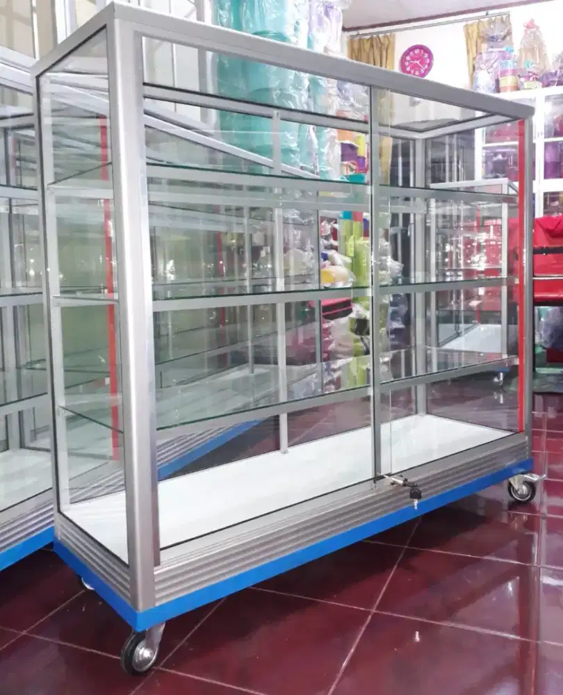 Etalase 1,2 Meter Pakai Roda