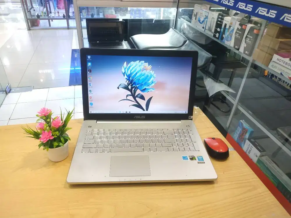 JUAL LAPTOP ASUS N550JK CORE i7 RAM 16GB SSD 256GB NVIDIA