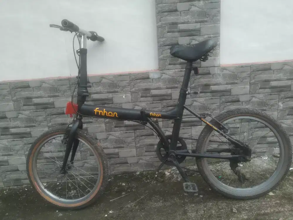Sepeda lipat ukuran 20