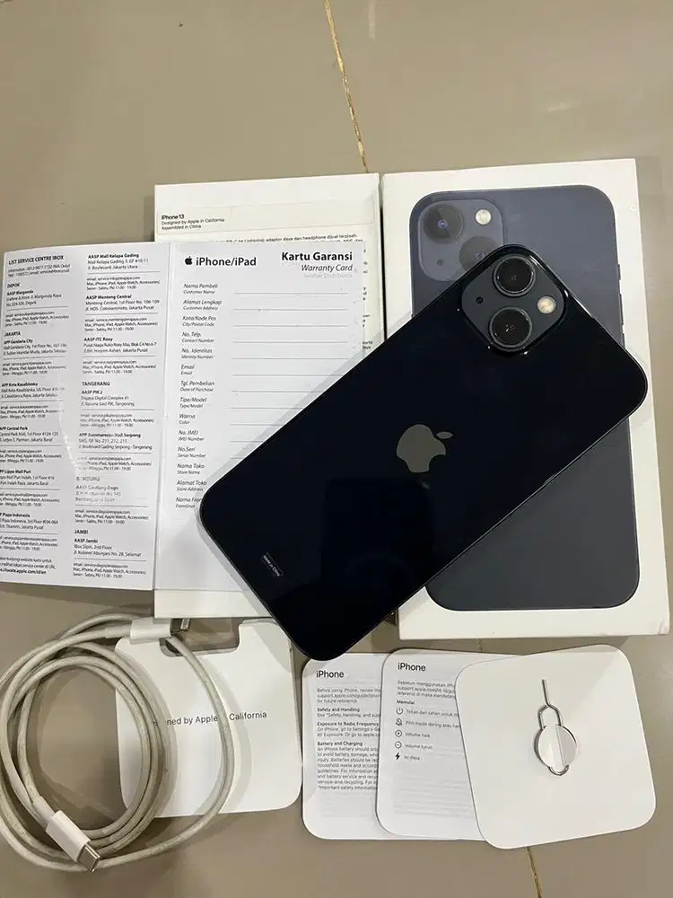 iPhone 13 128GB Garansi iBox Fullset Mulus