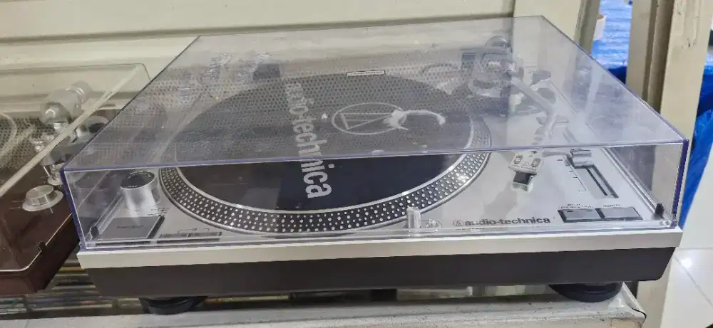 Turtable Audio Technica ATLP 120 BT