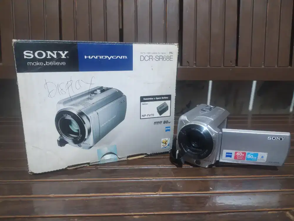 Handycam SONY DCR-SR68E