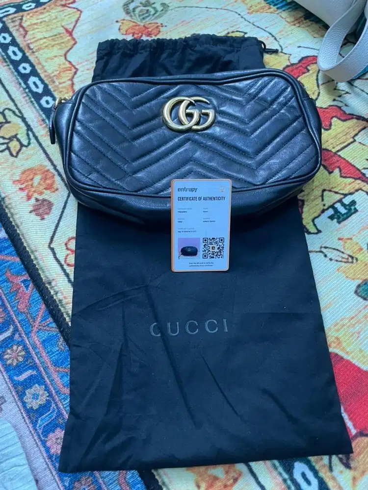 Tas sling Gucci Marmont Cambag