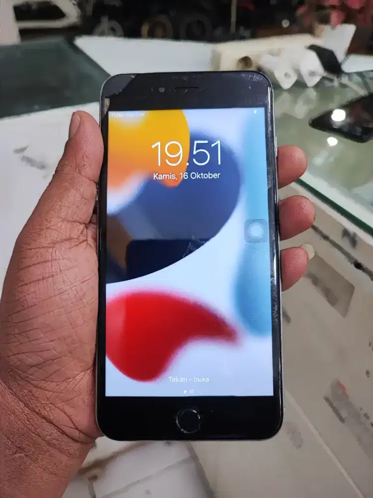 iPhone 6s plus 16 gb Minus lcd retak pakai aman