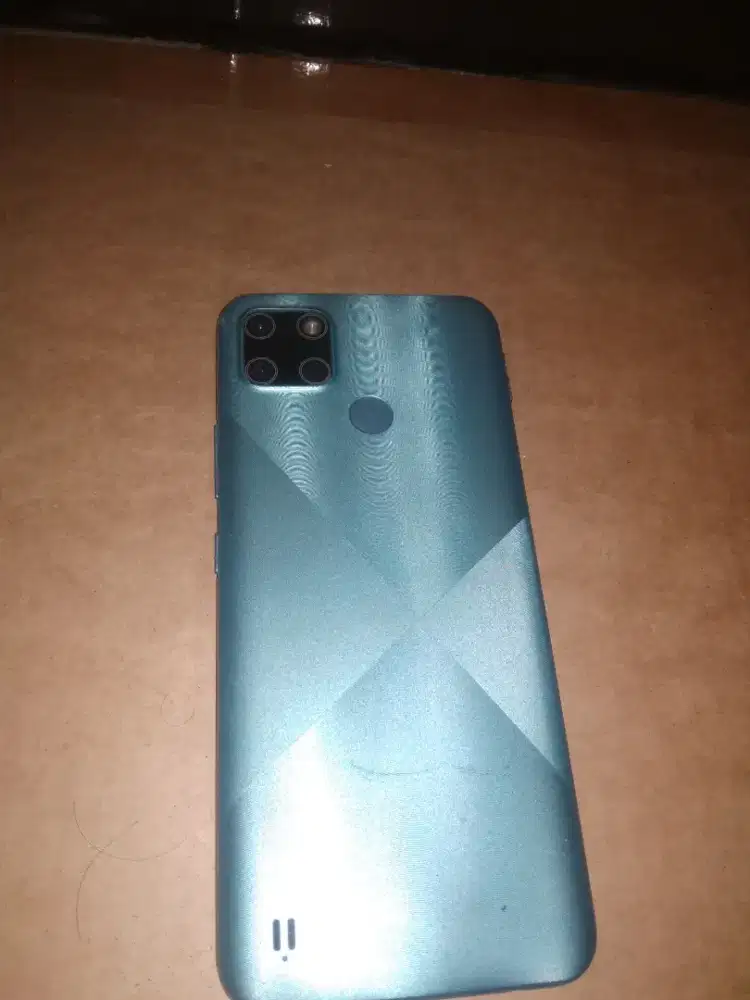 Realme c21y ram 4)64