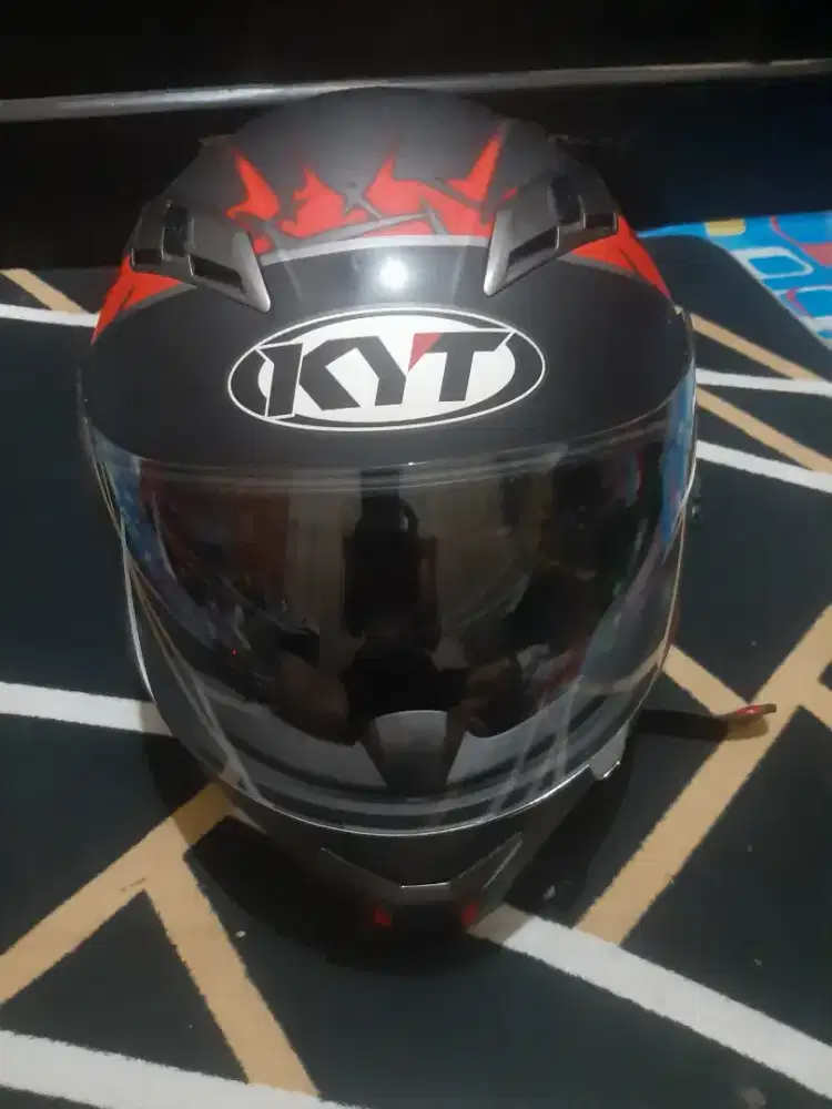 Jual Helm KYT Falcon FR Spike Black