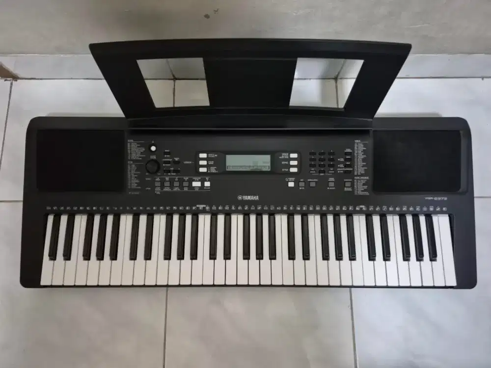 KEYBOARD PSR E373 BEKAS