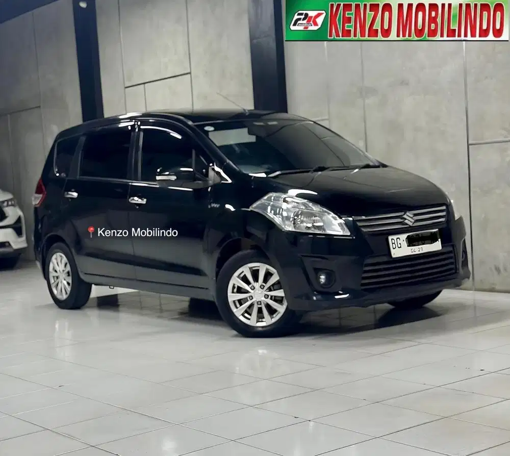 Ertiga GL AT matic 2013/2014 hitam,km rendah istimewah dp 30jt
