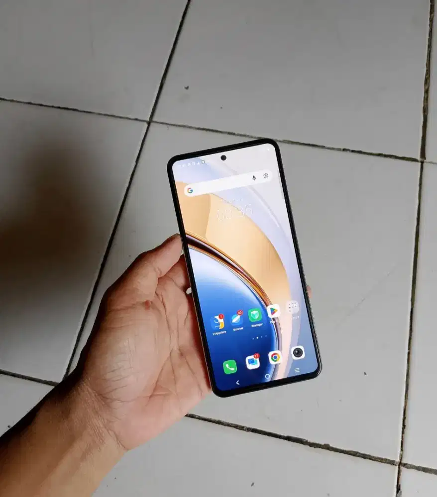 Vivo V40 lite RAM 8/256
