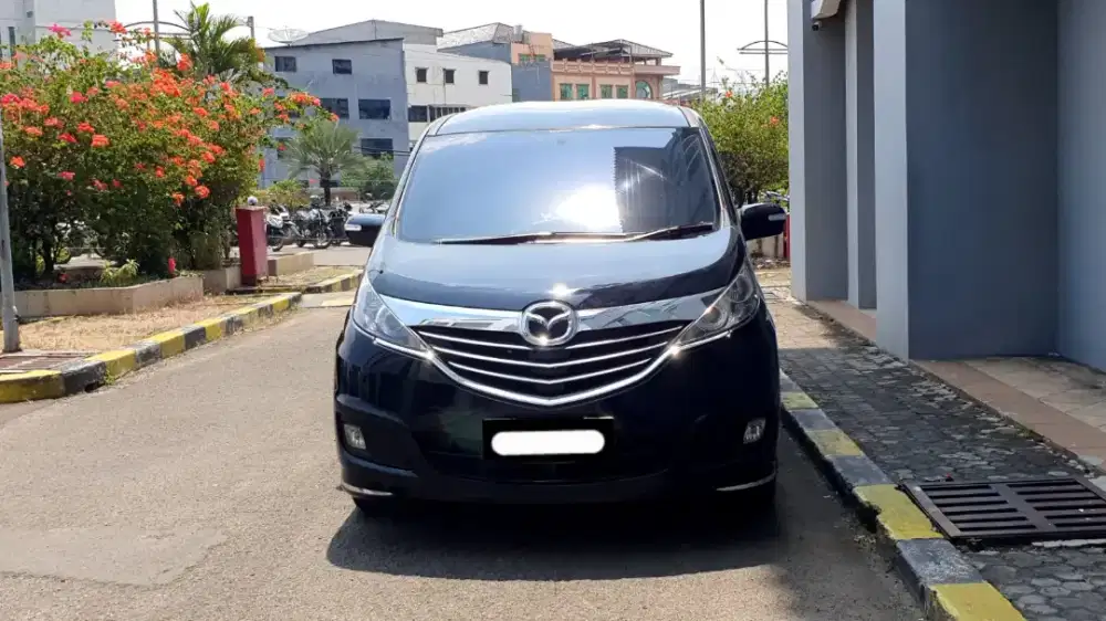 Mazda biante skyactive 2016 hitam pajak panjang