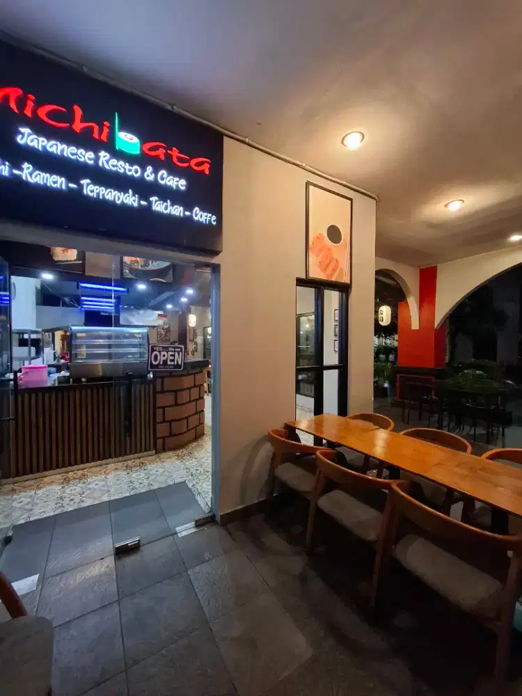 Lelang peralatan resto, kitchen, barista dan interior