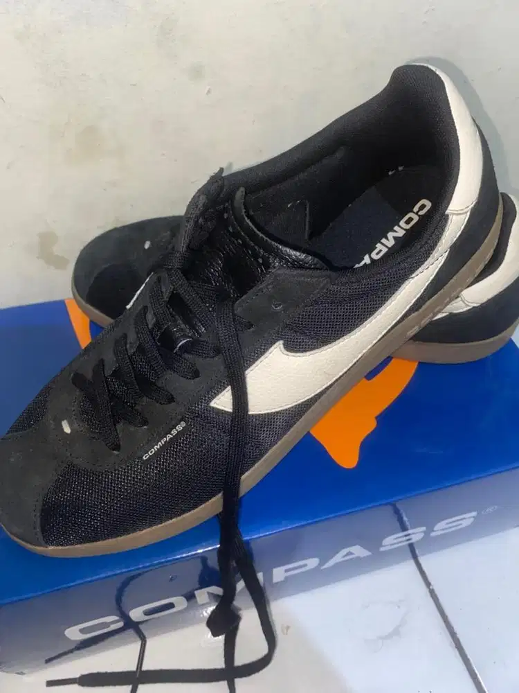 di jual cepat sepatu compas ori