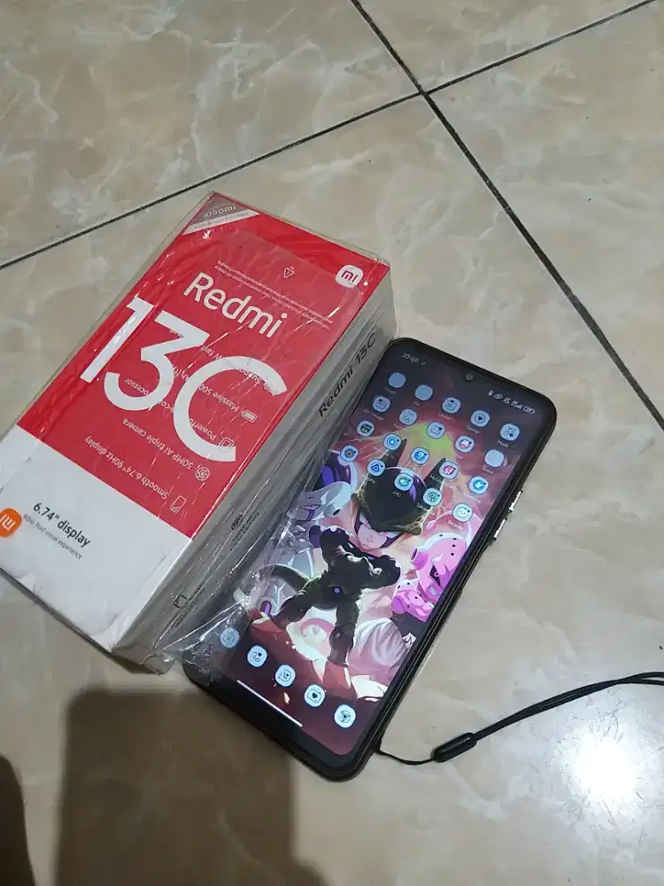 J. Xiaomi redmi 13c 8/256