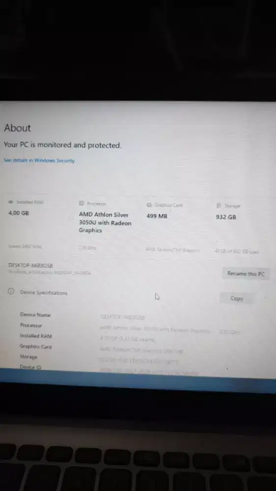 ASUS Vivobook M409DA
