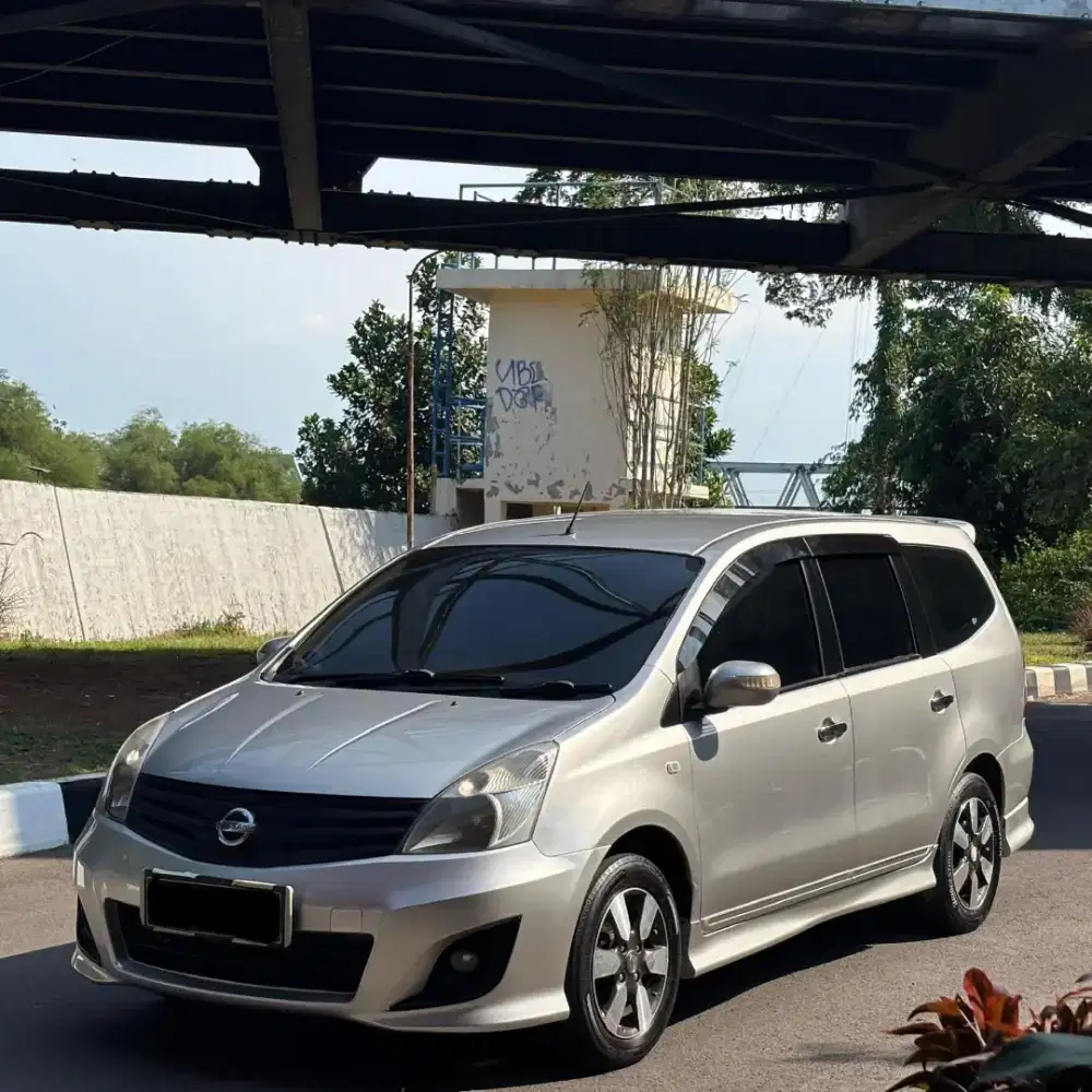 Grand Livina hws 2011 matic