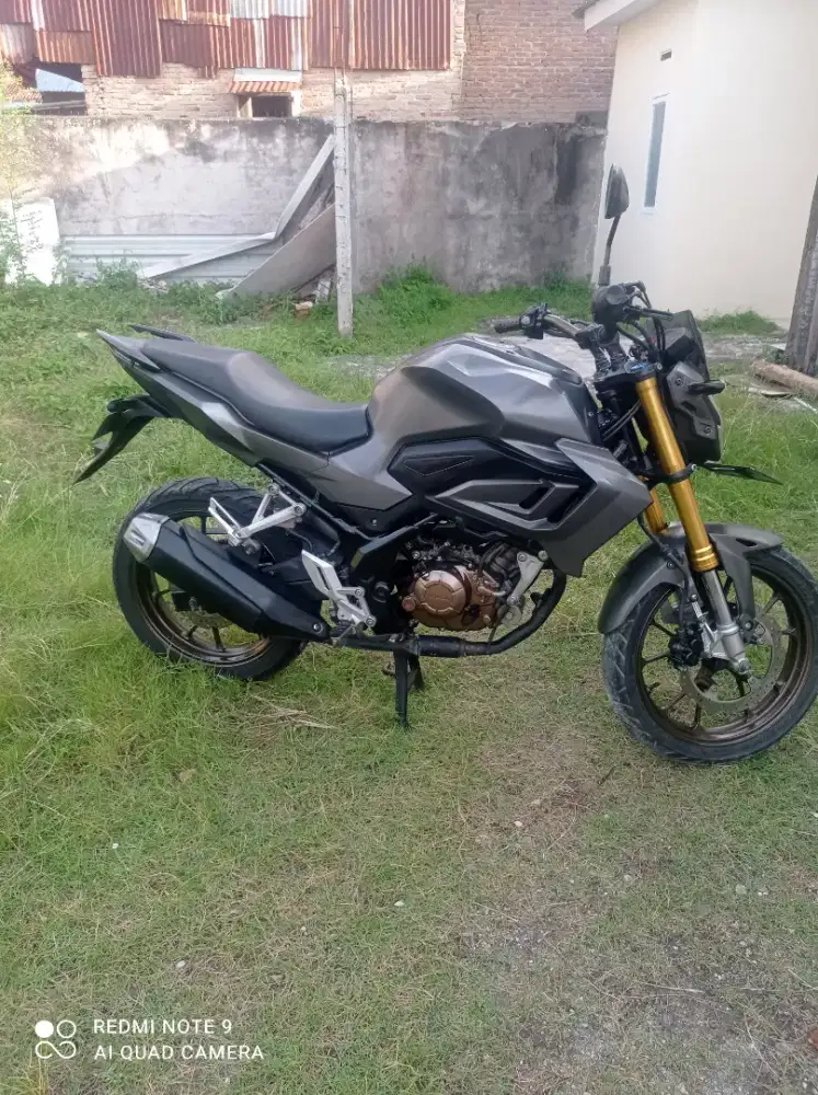 Jual honda cb 150r  cbr  tahun 2022 
Model terbaru shock upside down