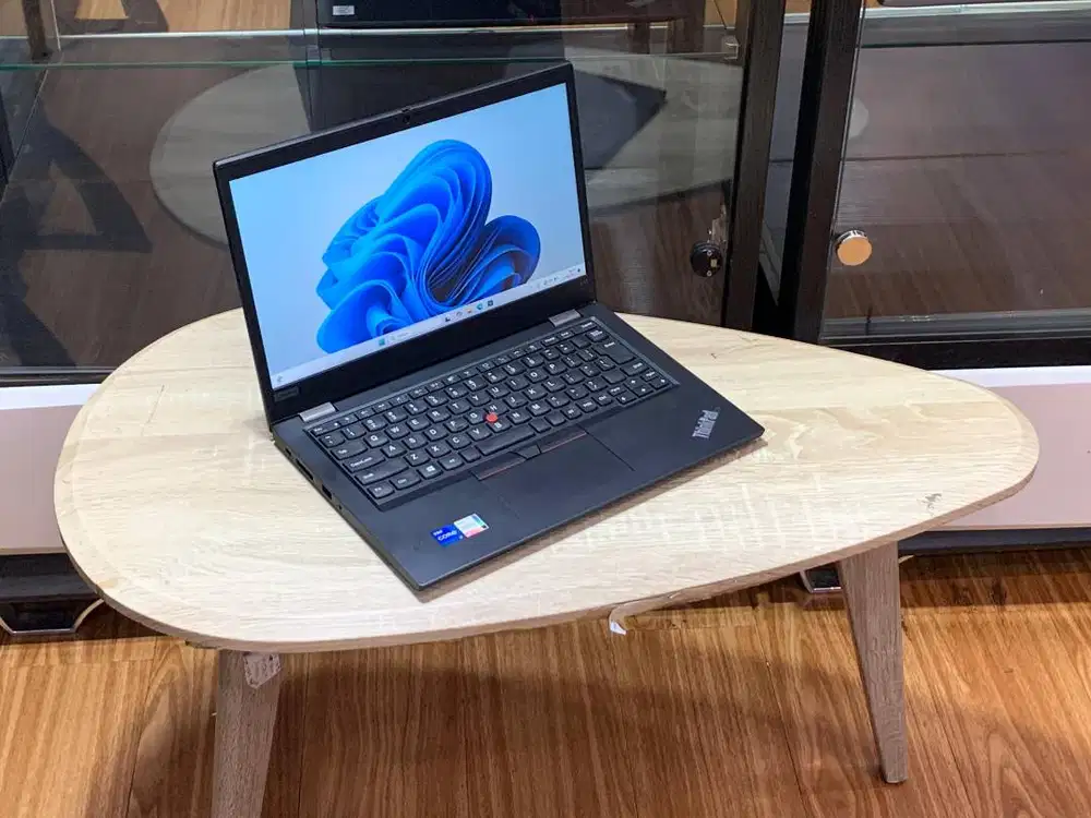 Laptop Grafis Lenovo Thinkpad L13 Second Normal No-Minus