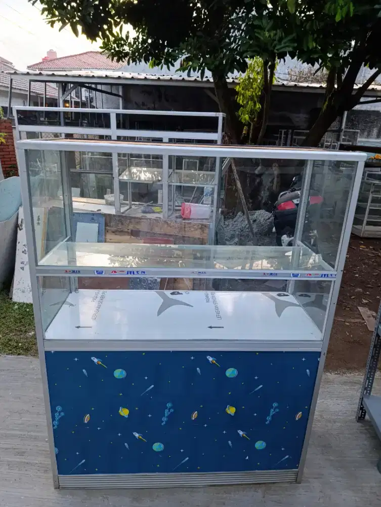 Jual grobak Etalase, second, Lok Pamulang barat, Tangsel