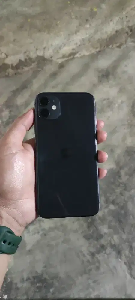 Jual Cepat... iPhone 11 64gb IBOX