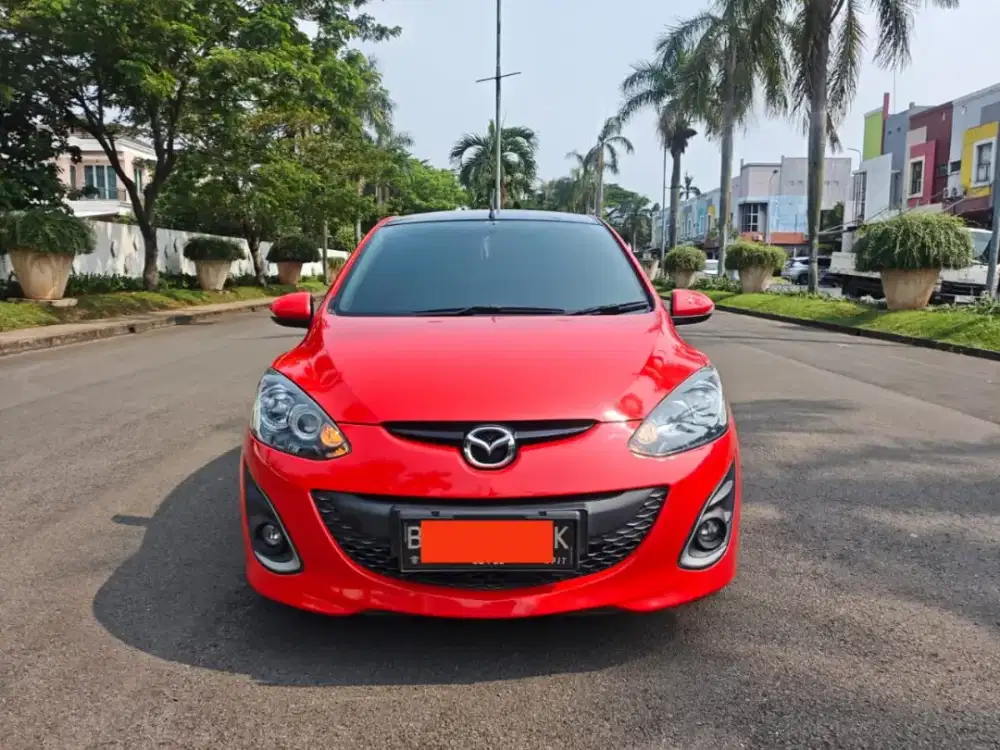 Mazda 2 RZ Automatic th 2013