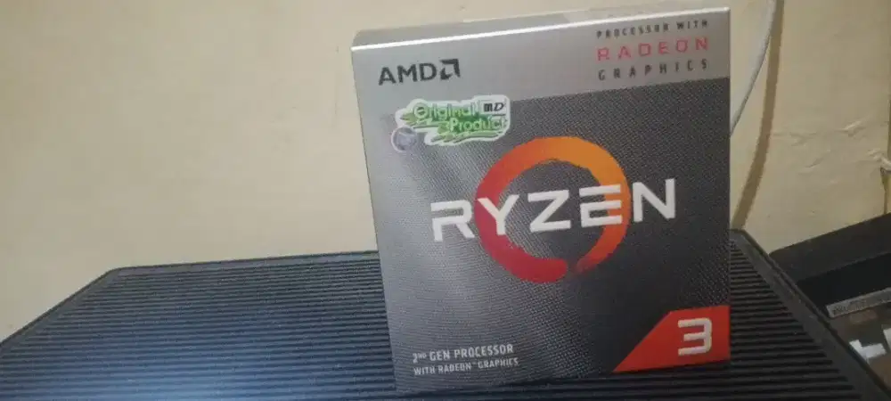 Ryzen 3 3200G Like New