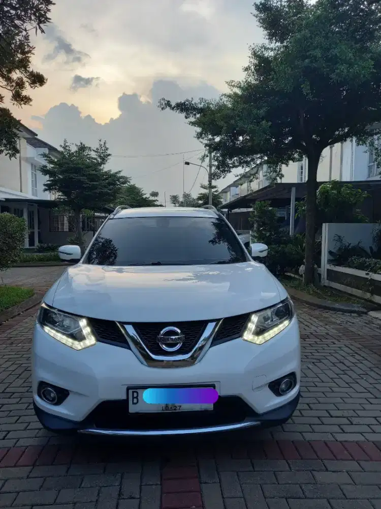 Nissan X-Trail Xtrail T32 2.5 2015 Pajak Panjang Cash