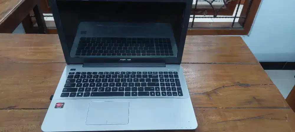Laptop Asus X555BP