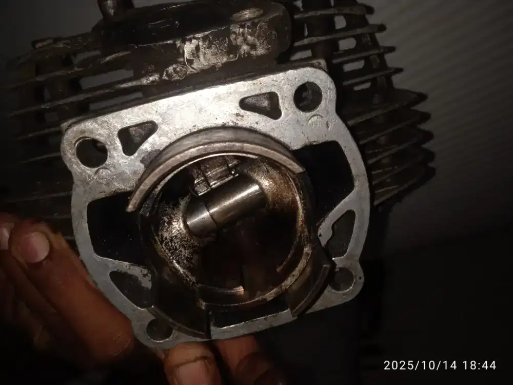 Blok seher/boring/Buring Yamaha alfa set stang seher dan bearing baru