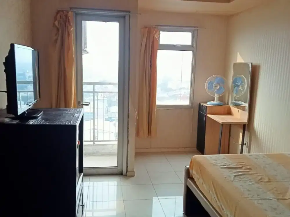 DIJUAL HRG MENARIK APT GREEN LAKE SUNTER TIPE STUDIO TWR SOUTHERN LT 27 RAPI DAN SIAP HUNI