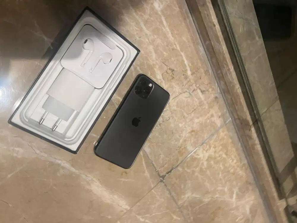 iphone 11 pro 256gb jual karena masih baru