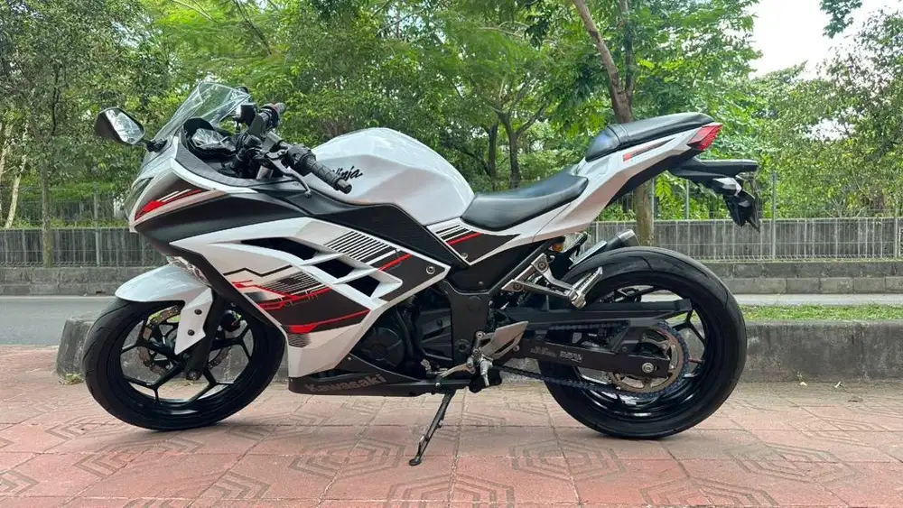 KAWASAKI NINJA 250cc Fi Tahun 2013