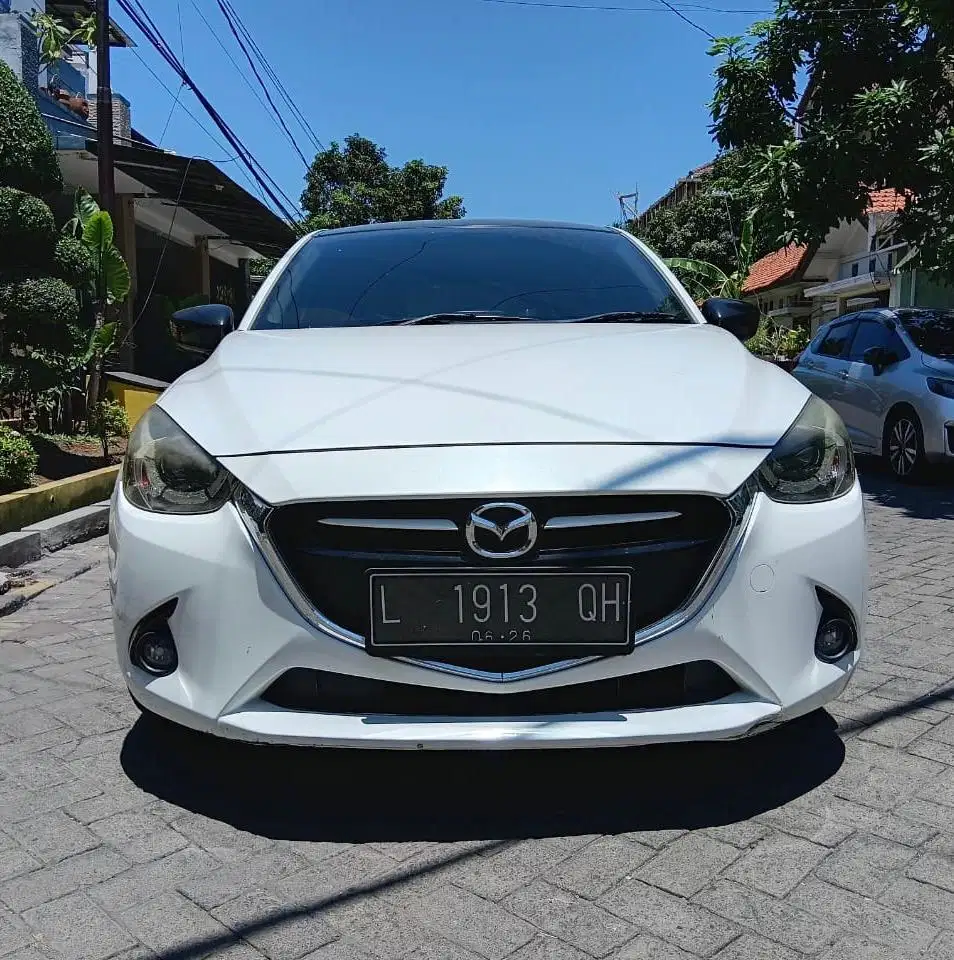 MAZDA 2 1.5 HIGH GT SKYACTIV 2014 MATIC, BANTU PROSES KREDIT DP MINIM