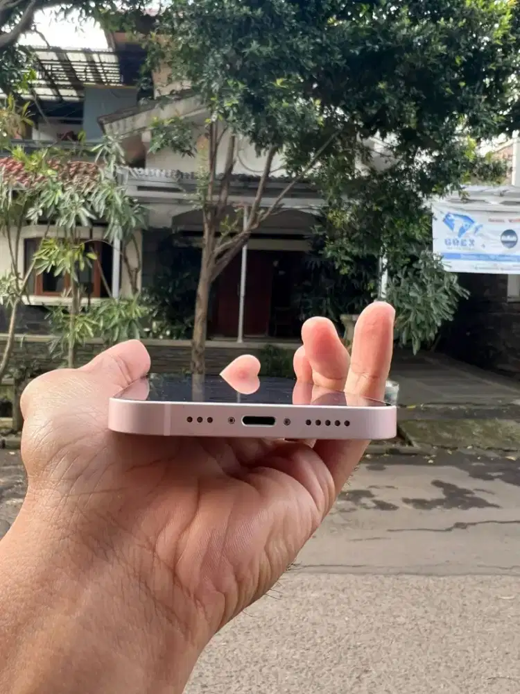 Iphone 13 128gb terdaftar bea cukai