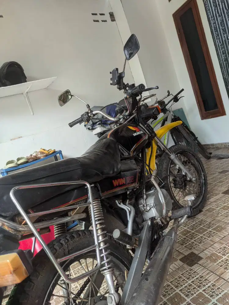 Honda win 100 1995