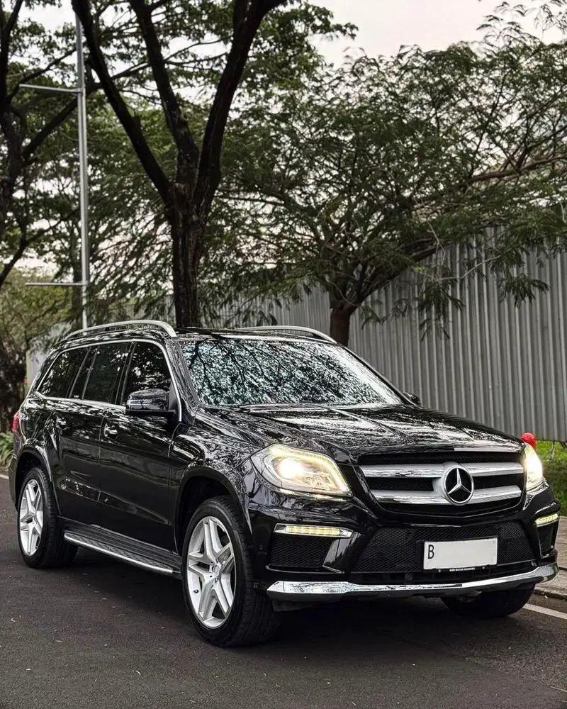 MERCY GL 400 AMG 7 SEATER V6 BITURBO 2015