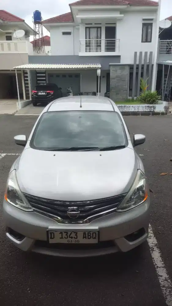 Grand Livina 1.5 XV AT 2014