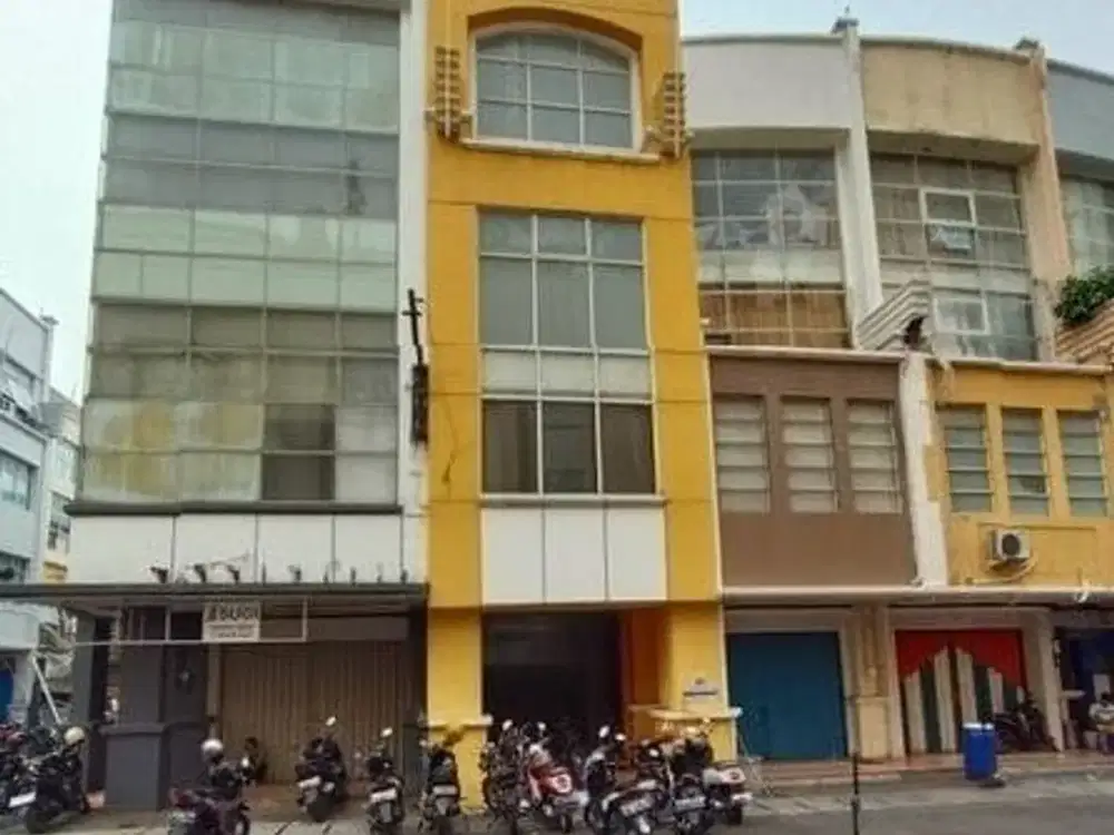 Ruko Hoki Mutiara Palem Jakbar 4 lt Hadap Timur, Lokasi Super Strategis!