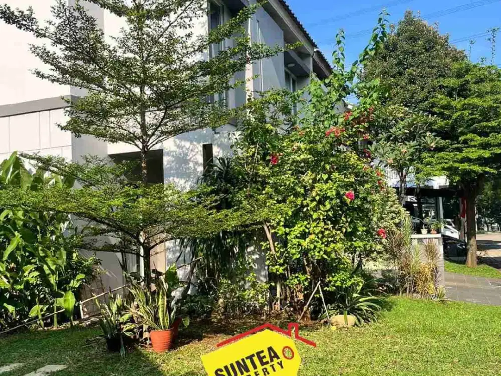 Rumah Bagus, 2 lantai ada halaman luas di Bintaro siap huni 0154
