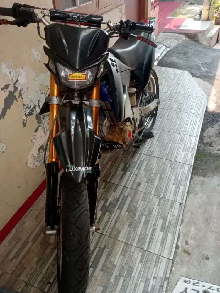 Suzuki satria 2 t