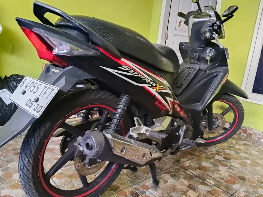 Supra x 125 FI 2015 Lengkap