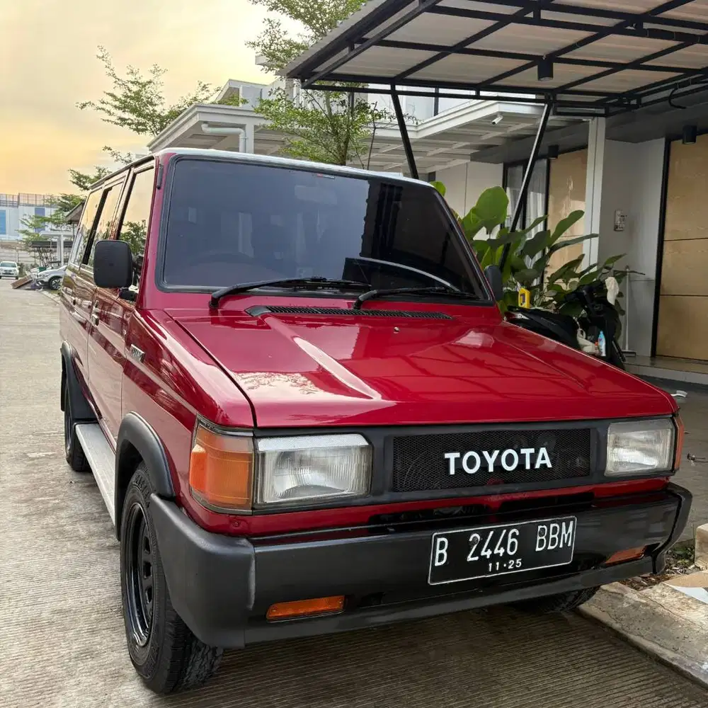 Toyota kijang super grand extra 1.8 LGX