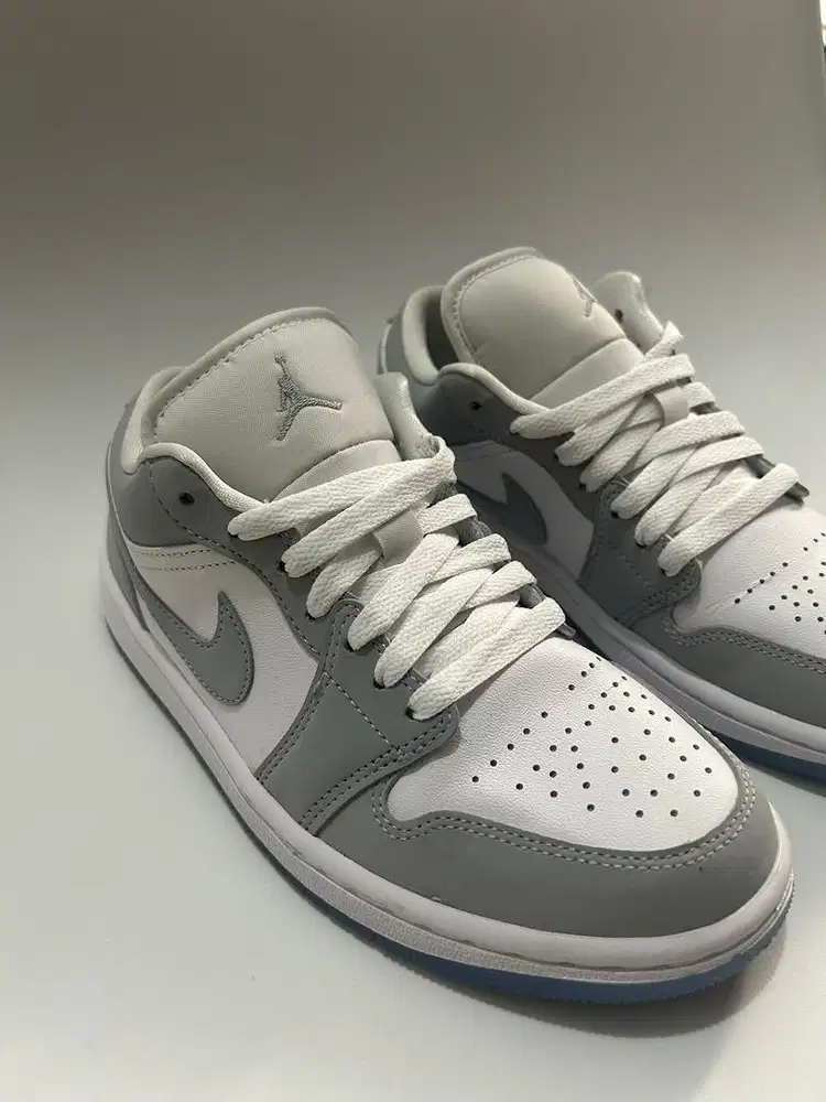 SEPATU AIR JORDAN