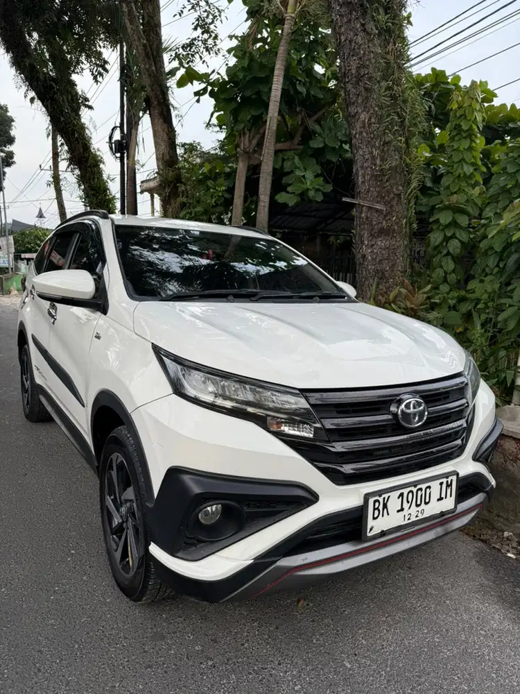 Toyota Rush 2018 Bensin