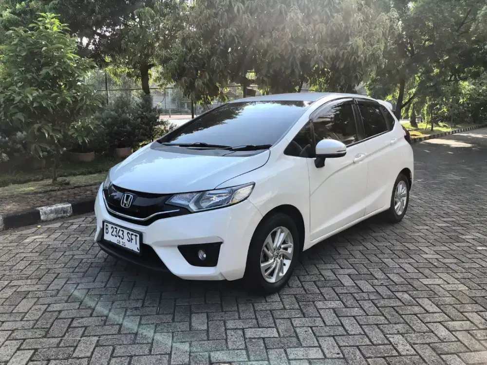 HONDA JAZZ S AT 2015