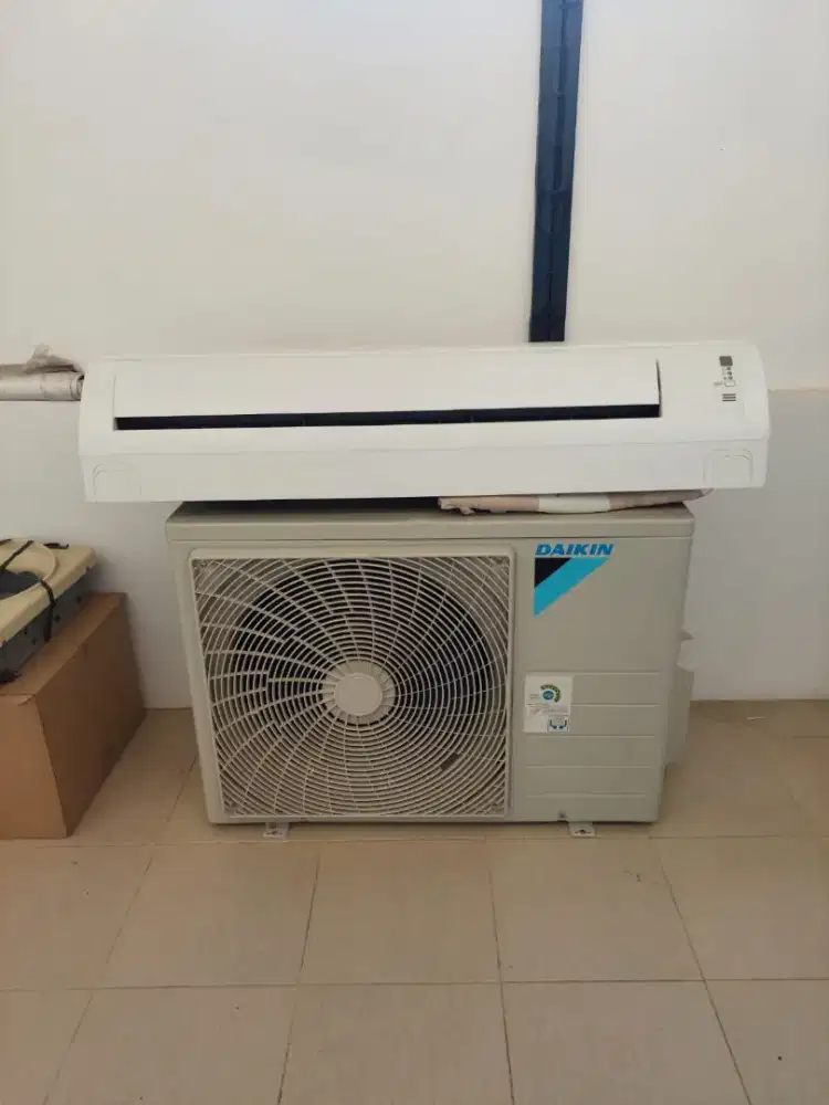 Ac daikin 2 PK Daikin Malaysia