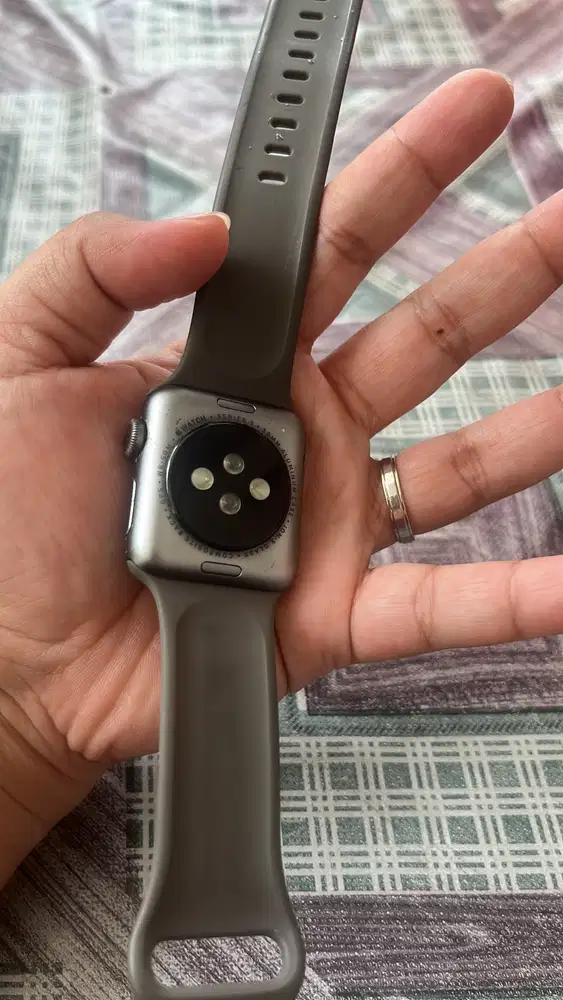 Jual cepat iwatch serie 3