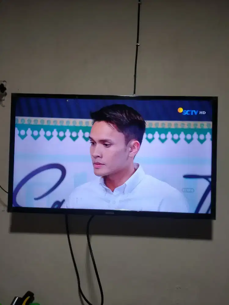 Jual tv smart 32 in merk Samsung bisa YouTube