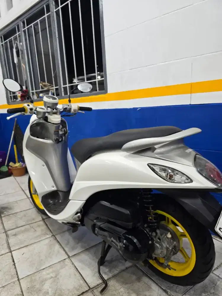 DIJUAL  CASH YAMAHA FINO PREMIUM 125 FI THN 2018 PAJAK IDUP SIAP PAKAI