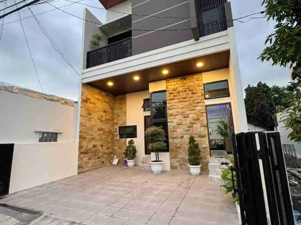 Rumah Siap Huni Di Jalan Kaliurang Km 7